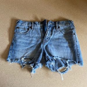 Like new! Free People Cutoff Denim Jean Short